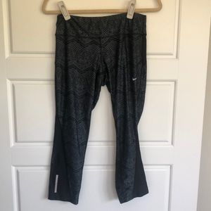 Nike three quarter leggings